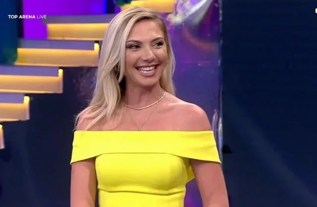 “Roza Lati ka kopjuar strategjinë time në BBV”/ Gazetarja injoron Olta Gixharin