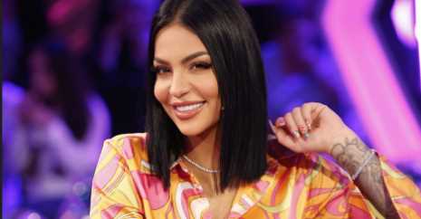 Mikela Pupa shuan kureshtjen e ndjekësve: Ja se si e kam njohur partnerin