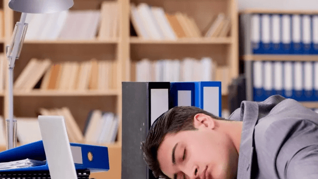 Gjendja e përgjumjes gjatë ditës nuk është shenjë e mirë!