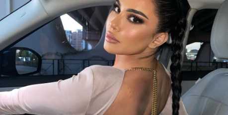 Megi Pojani publikon mesazhet private me djalin e lavazhit