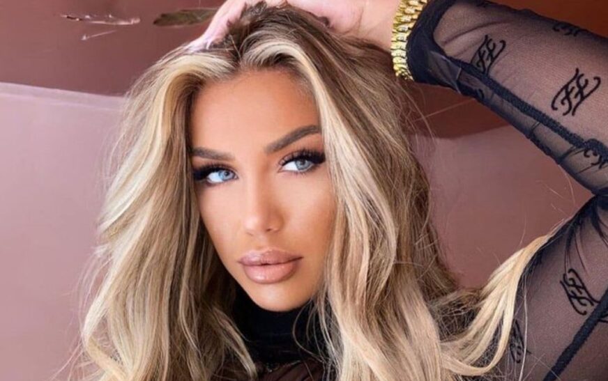 Adelina Tahiri në gjendje të rënduar, publikon FOTO nga spitali