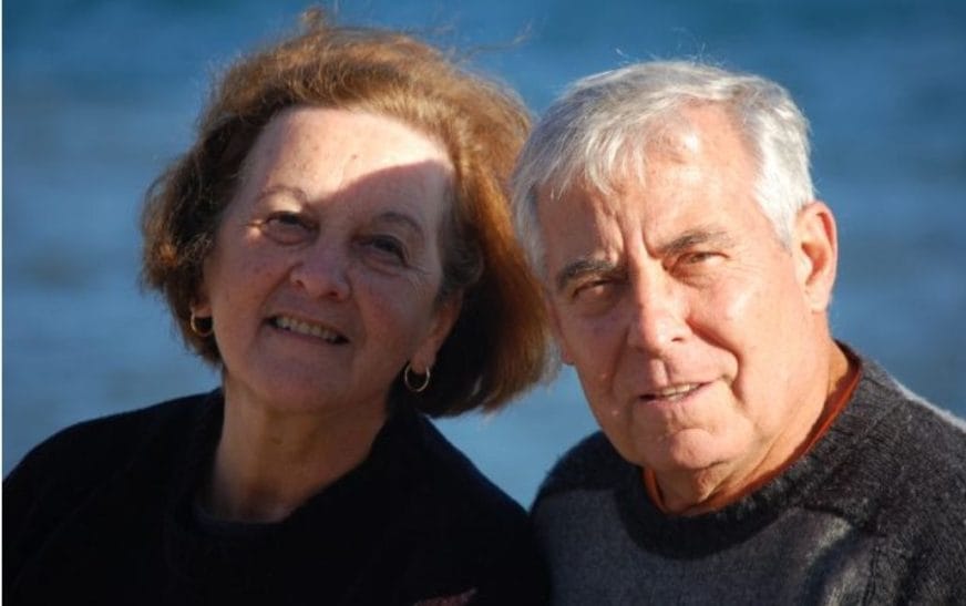 Pass 50 vitesh martesë burri i rrëfen gruas së tij se e kishte gënjyer gjithë jetën, ndërsa ajo…