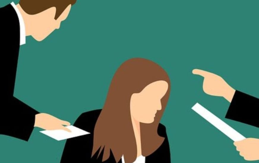6 frazat që njerëzit negativë i përdorin për të zvogëluar vetëbesimin tek të tjerët