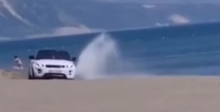 Velipoje 13165263736605125114