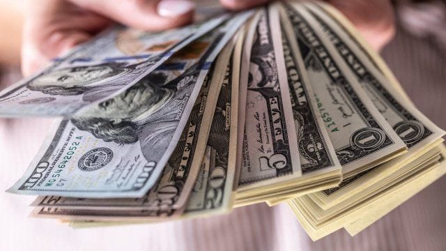“Paratë” mund t’ju ndihmojnë të flini më mirë