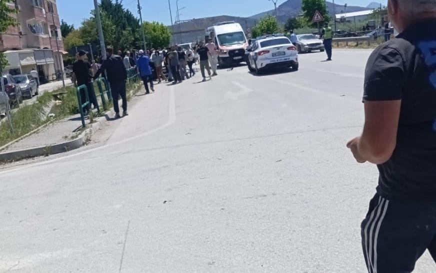 Aksident tragjik në Berat, humb jetën një 60-vjeçar
