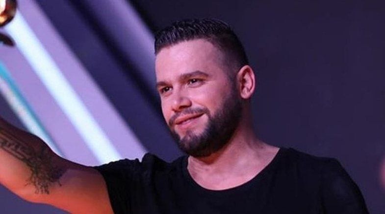 A do t’i rikthehet muzikës Flori Mumajesi?/ Zbulon më shumë, shoku i ngushtë i tij